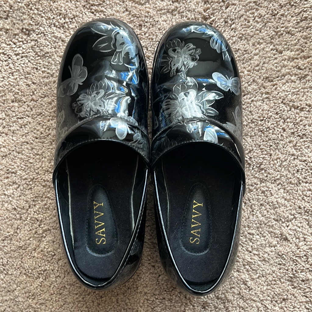 Nonslip Clogs